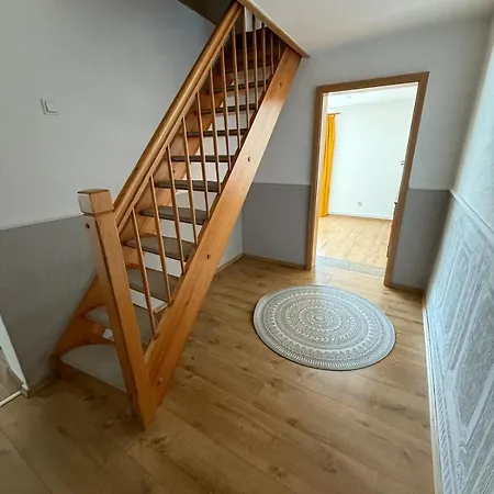 Haus Für Monteure * Zehna