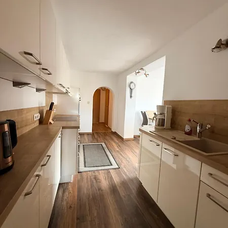 Apartment Haus Für Monteure Zehna