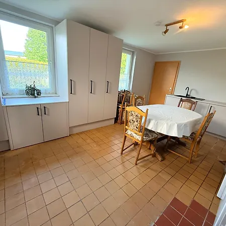 Haus Für Monteure Apartment